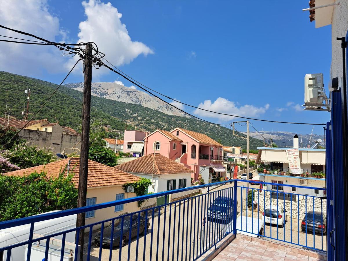 Blue Moon Apartment Agia Efimia Zewnętrze zdjęcie